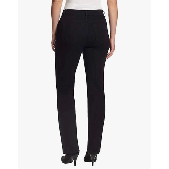 Gloria Vanderbilt Amanda Ladies Slimming Jeans NWT - Size 10 / Short (29 inseam) - Picture 2 of 5